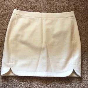J-Crew- EUC- Size 8- Wool Skirt